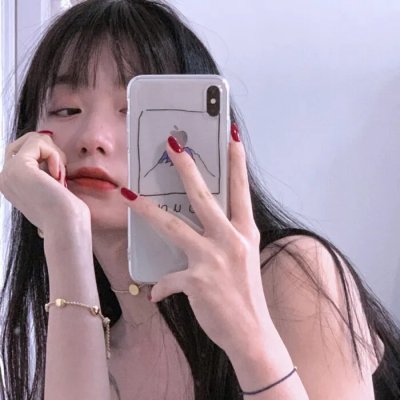 乳镇女巫海报